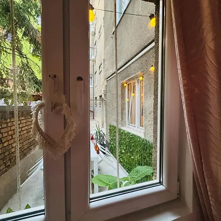 Apartment Miss Nareens With Free Garage Sarajevo