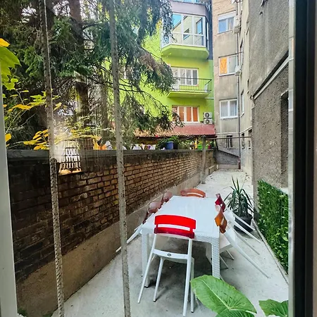 Apartment Miss Nareens With Free Garage Sarajevo